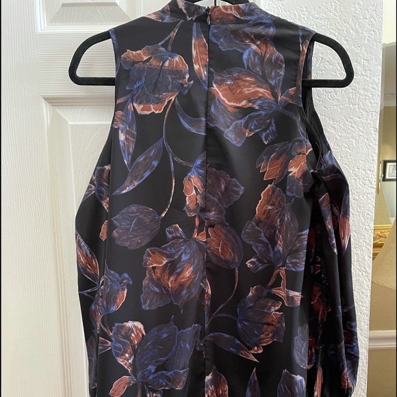 Women’s Everly Dress - Picture 11 of 14